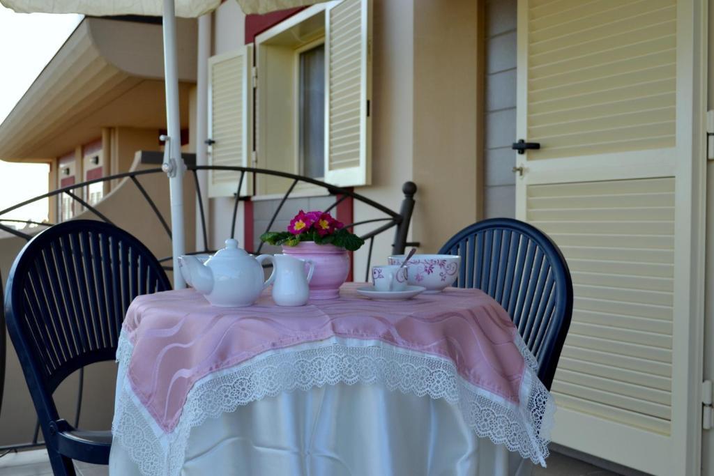 Alice B&B Anzio Exterior foto